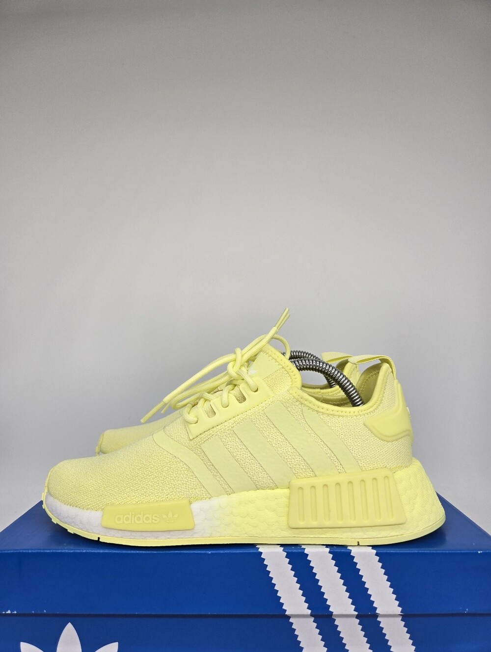 Adidas Women's NMD_R1 GX8382 Pulse Yellow Running Shoes Size 8